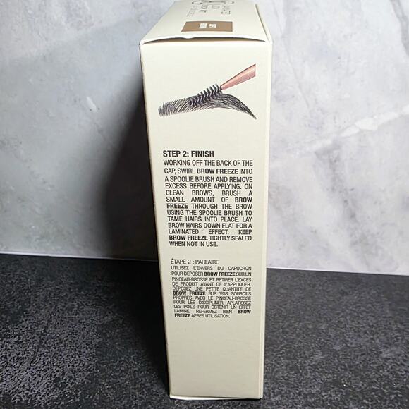 Anastasia New Laminated Look Brow Kit in soft brown - Picture 6 of 9